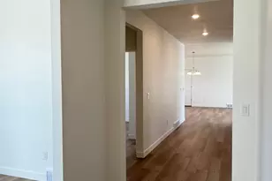 7077 W Bluefin, South Jordan, UT 84009 - Photo 14