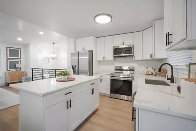 7 W Rice Ln, Farmington, UT 84025 - Photo 10