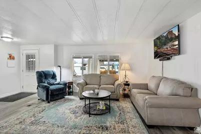 3800 S 1900 W #111, Roy, UT 84067 - Photo 6