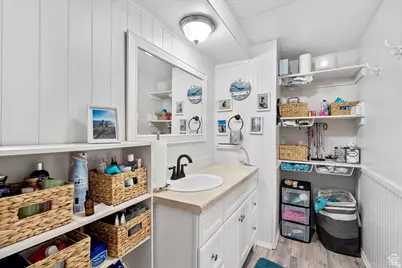 3800 S 1900 W #111, Roy, UT 84067 - Photo 14