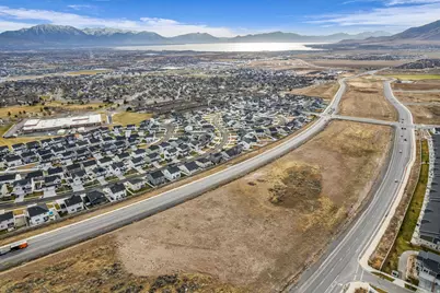 2103 N Elderberry Dr W, Saratoga Springs, UT 84045 - Photo 34