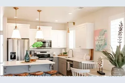 4003 S Jackson Dr, Washington, UT 84780 - Photo 2