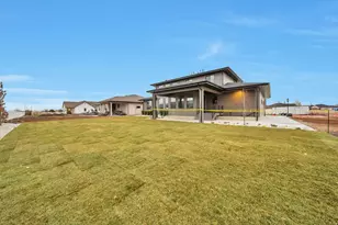 316 N Amber Ln, Layton, UT 84041 - Photo 40