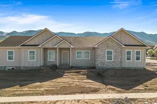 108 N 900 E, Hyde Park, UT 84318 - Photo 1