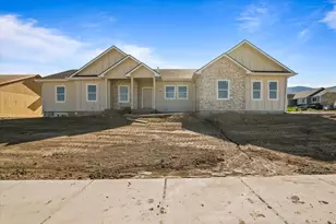 108 N 900 E, Hyde Park, UT 84318 - Photo 2