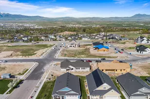 108 N 900 E, Hyde Park, UT 84318 - Photo 8