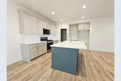 2846 W 2705 N #70, Plain City, UT 84404 - Photo 4