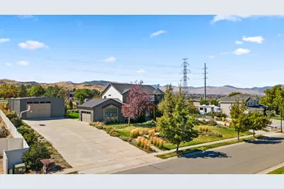 15258 S Mountainside Dr W, Bluffdale, UT 84065 - Photo 4