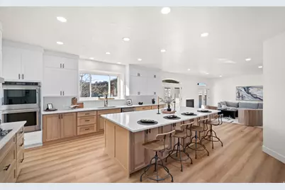 15258 S Mountainside Dr W, Bluffdale, UT 84065 - Photo 10