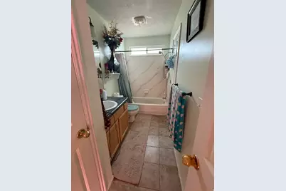 5612 W Walnut Ridge Cir, Kearns, UT 84118 - Photo 6