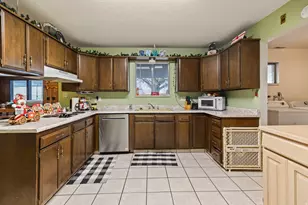 376 W 200 N, Aurora, UT 84620 - Photo 12