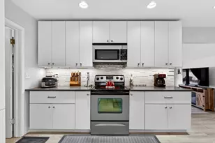 1771 E Fieldcrest Ln, Holladay, UT 84117 - Photo 14