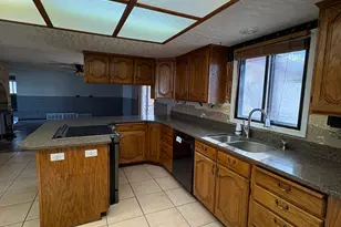 5577 W 4000 S, Hooper, UT 84315 - Photo 2