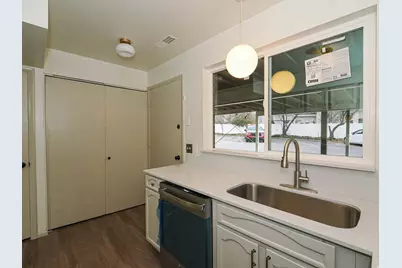 2122 E Georgetown, Millcreek, UT 84109 - Photo 12