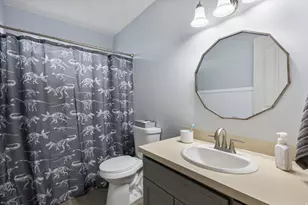 1427 W Silvercreek Dr, Layton, UT 84041 - Photo 18