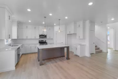 278 N 870 E #17, Tremonton, UT 84337 - Photo 6