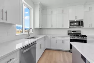 278 N 870 E, Tremonton, UT 84337 - Photo 8