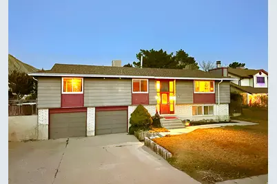 59 Hillcrest Dr, Price, UT 84501 - Photo 2