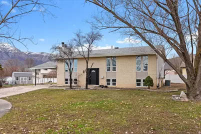 1212 N Virginia Ave, Harrisville, UT 84404 - Photo 2