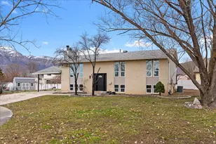 1212 N Virginia Ave, Harrisville, UT 84404 - Photo 2