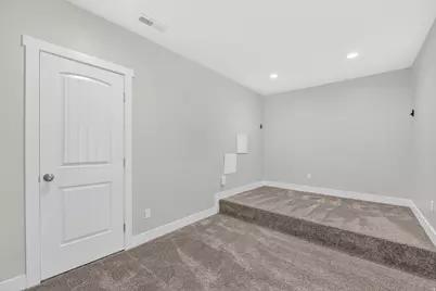 8984 E Skye Loop S, Eagle Mountain, UT 84005 - Photo 12