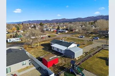 718 S 200 W, Mount Pleasant, UT 84647 - Photo 2