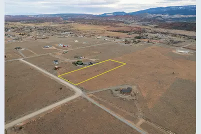 603 W 325 St N, Torrey, UT 84775 - Photo 10