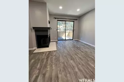 9152 S Jefferson Pl #18 B, Sandy, UT 84070 - Photo 10