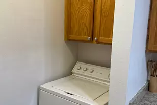 9152 S Jefferson Pl, Sandy, UT 84070 - Photo 36