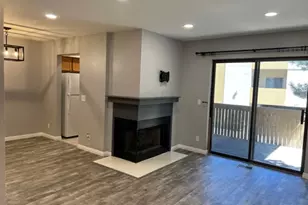 9152 S Jefferson Pl, Sandy, UT 84070 - Photo 6