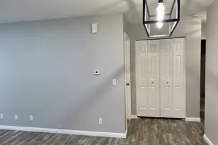 9152 S Jefferson Pl, Sandy, UT 84070 - Photo 34