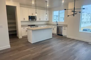 5267 N Evergreen Wy, Eagle Mountain, UT 84005 - Photo 6