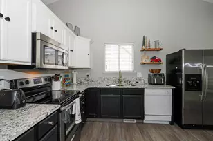 3928 N Davencourt Loop, Lehi, UT 84048 - Photo 8