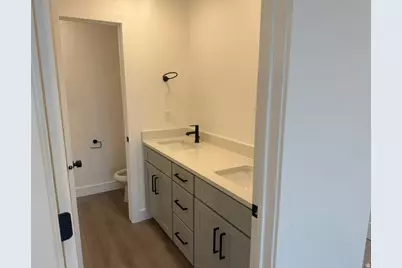 5271 N Evergreen Way #209, Eagle Mountain, UT 84005 - Photo 16
