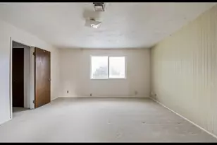 38 S 5540 S 850 E, South Ogden, UT 84405 - Photo 14