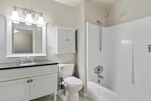 88 W 50 S, Centerville, UT 84014 - Photo 6