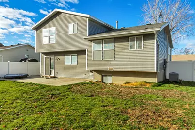 9733 S Quindaro Rd E, Sandy, UT 84070 - Photo 22