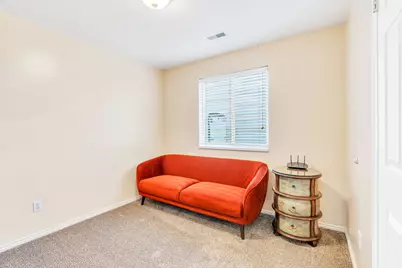 2026 N 1615 W, Clinton, UT 84015 - Photo 16
