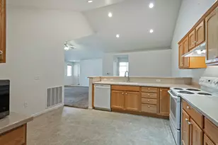 2901 W Abbey Springs Circle, West Jordan, UT 84084 - Photo 12