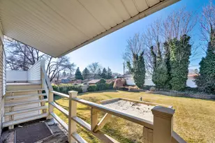 5916 S 620 E, Murray, UT 84107 - Photo 20