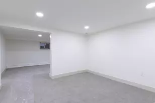 2250 S 2100 E, Salt Lake City, UT 84109 - Photo 22