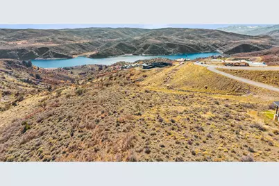 9322 N Sleeping Rock Cir #15, Kamas, UT 84036 - Photo 14