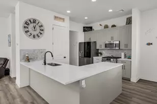 663 W Juniper Dr, Saint George, UT 84790 - Photo 4