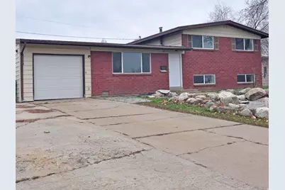 2358 N 400 W, Sunset, UT 84015 - Photo 2