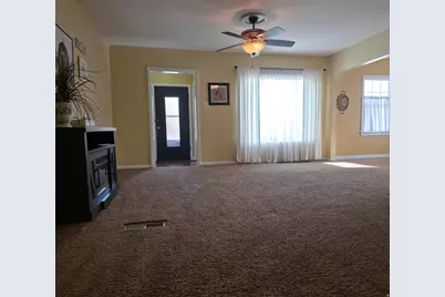 393 N 500 E, Roosevelt, UT 84066 - Photo 12