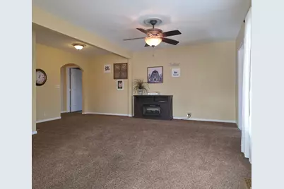 393 N 500 E, Roosevelt, UT 84066 - Photo 10