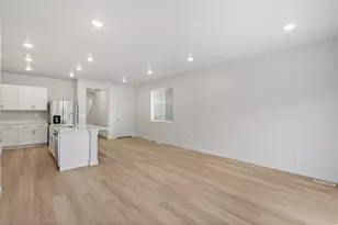 3407 N Gina St, Eagle Mountain, UT 84005 - Photo 10