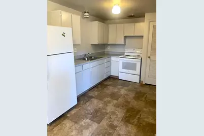 2573 N 550 E, North Ogden, UT 84414 - Photo 2