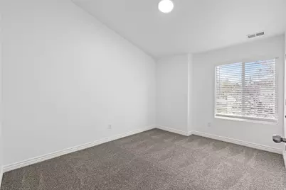 1253 W Borthwick Way, Murray, UT 84123 - Photo 16