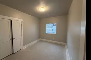 1038 Liberty Cottages Ct, Ogden, UT 84404 - Photo 10